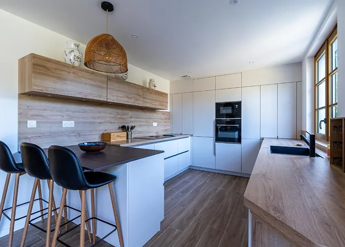 Moulleau Jolie Maison Rénovée Pour 9 Personnes, Avec Jardin Hébergement de vacances La Teste-de-Buch