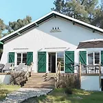 Prázdninový dům Moulleau Jolie Maison Renovee Pour 9 Personnes, Avec Jardin *