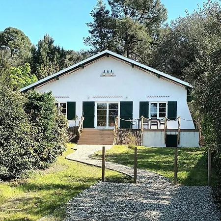 Prázdninový dům Moulleau Jolie Maison Renovee Pour 9 Personnes, Avec Jardin *
